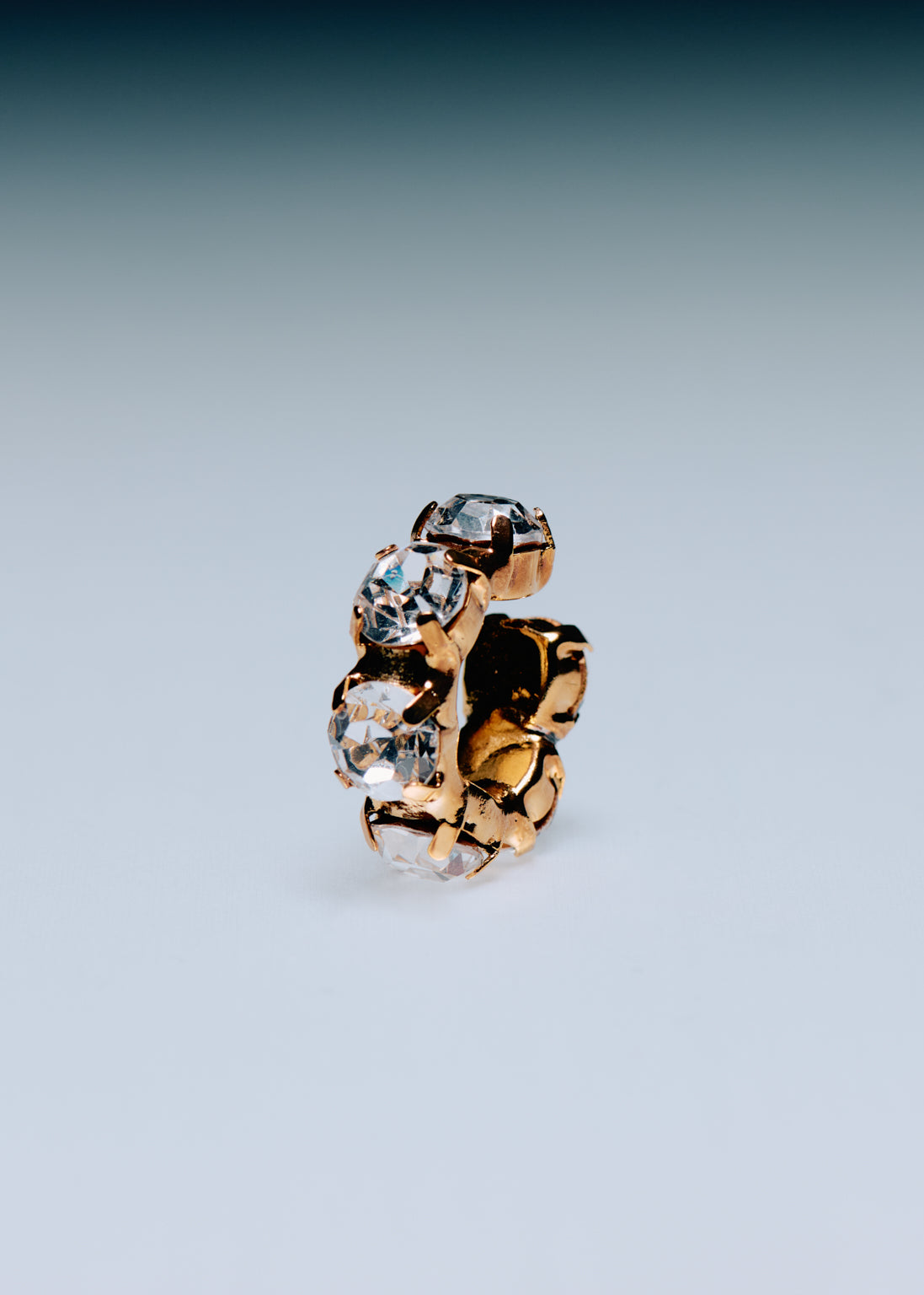 Felicia ear cuff gold